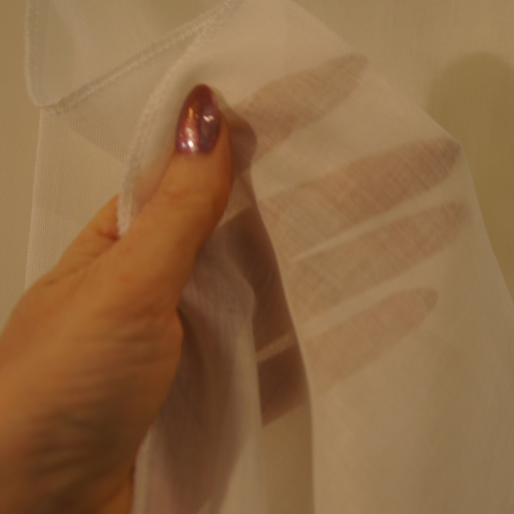 Gennemsigtigt wavegardin på mål fra Better By pana