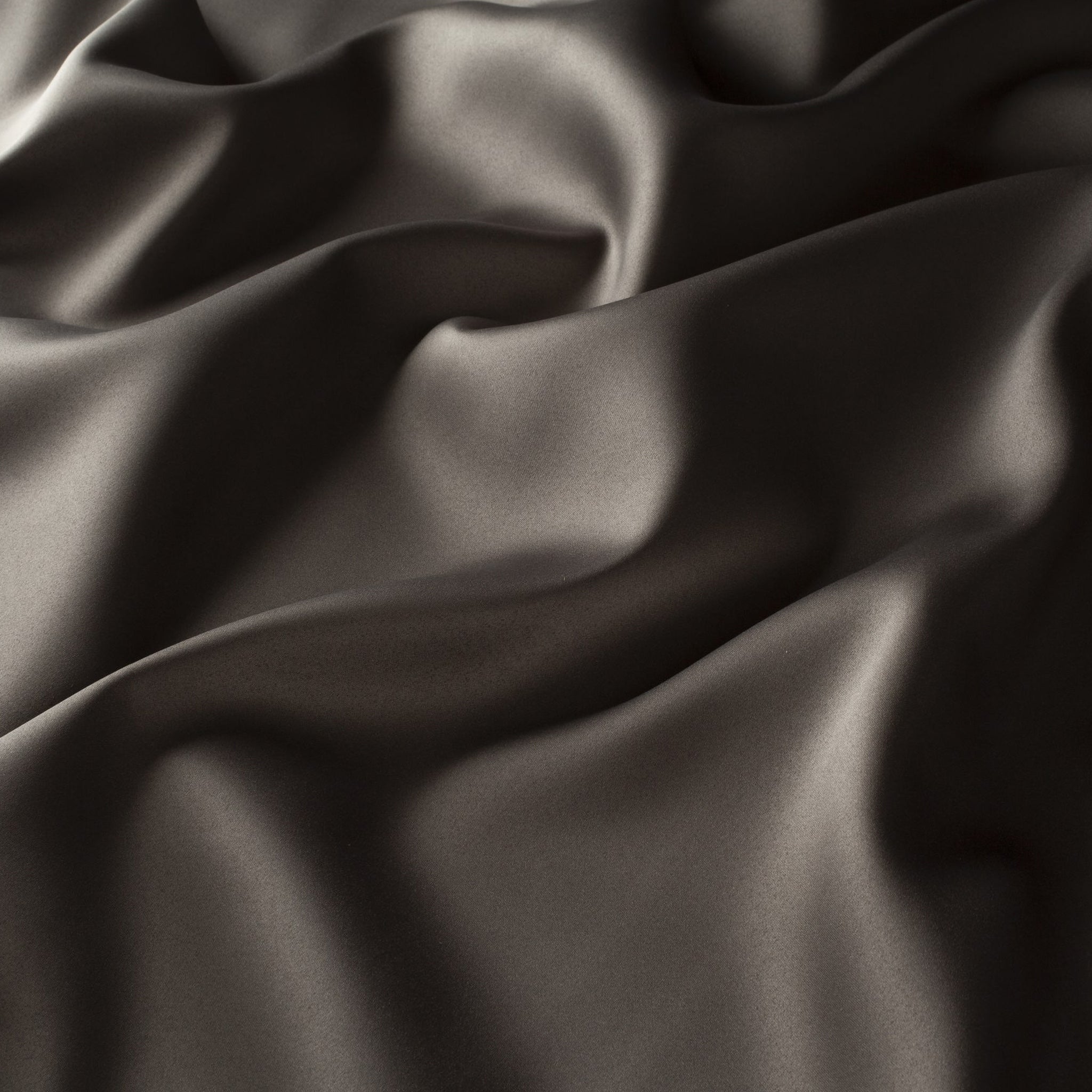 Satinsengeløber til hotelværelser fra Better By Pana