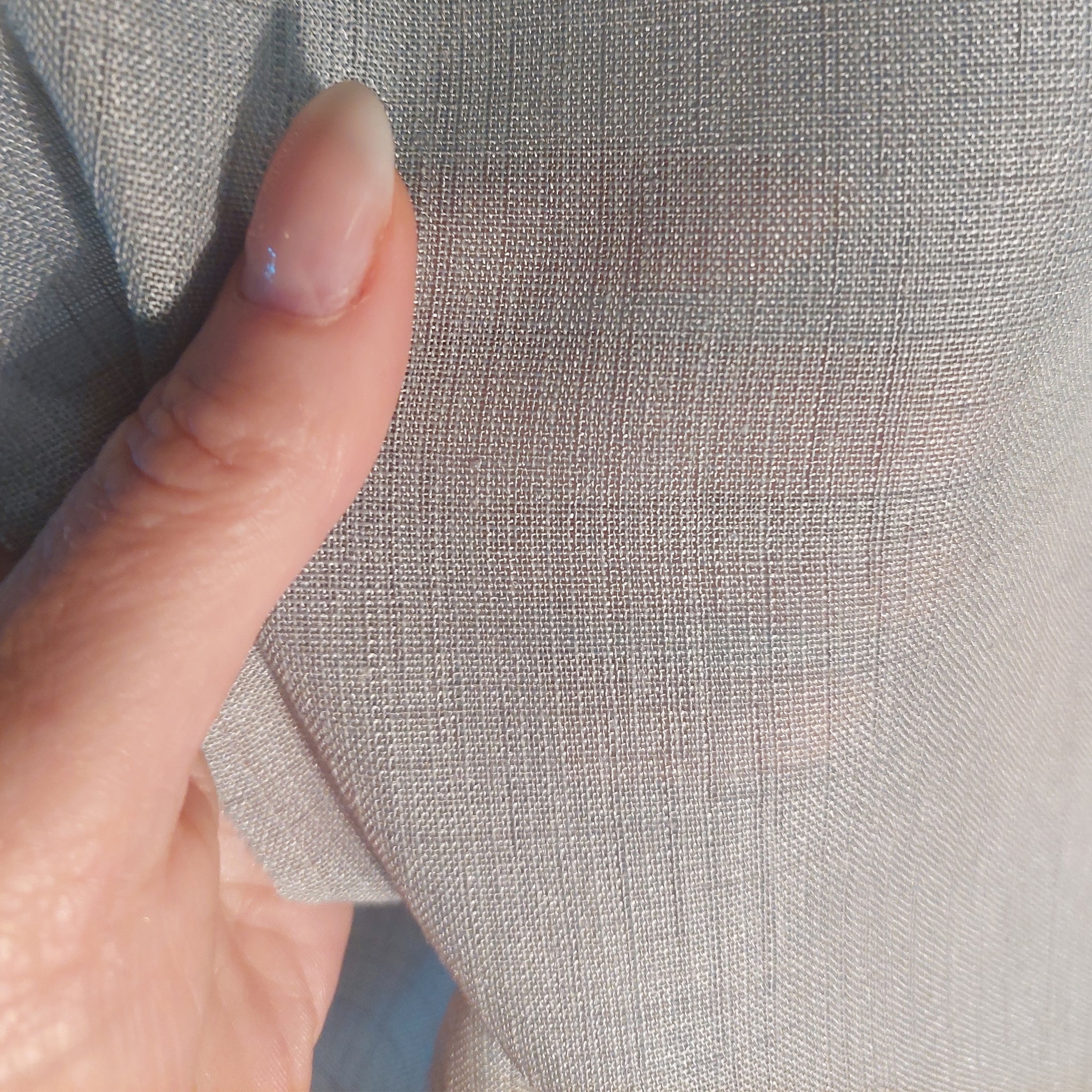 gardinstof med høj lysægthed til orangerier, watercolour fra Kvadrat