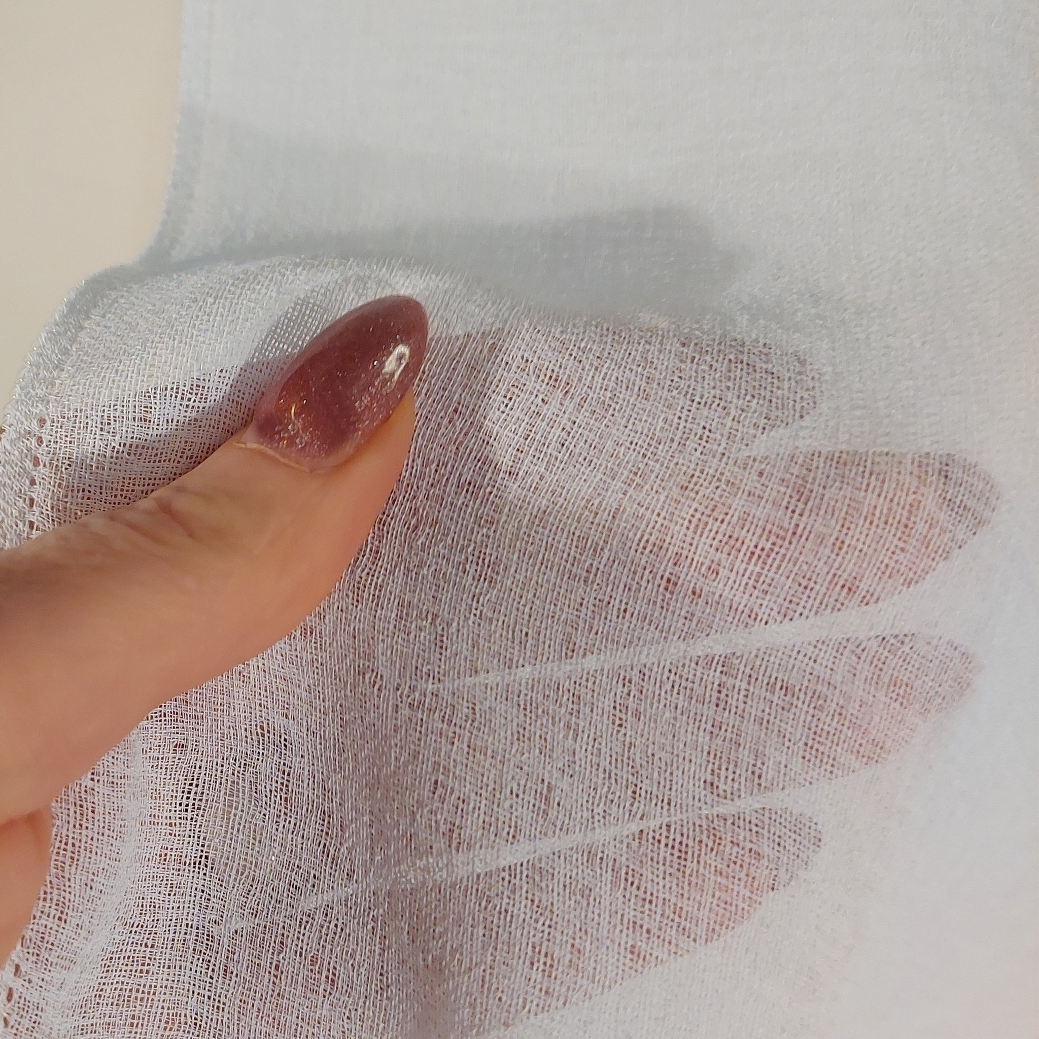 gennemsigtigt sachogardin fra Better By Pana