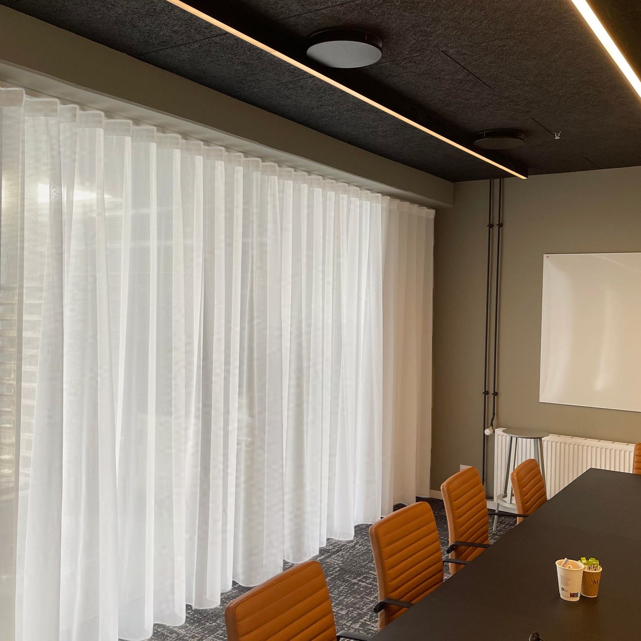 Ecoline One - Lyse og transparente gardiner