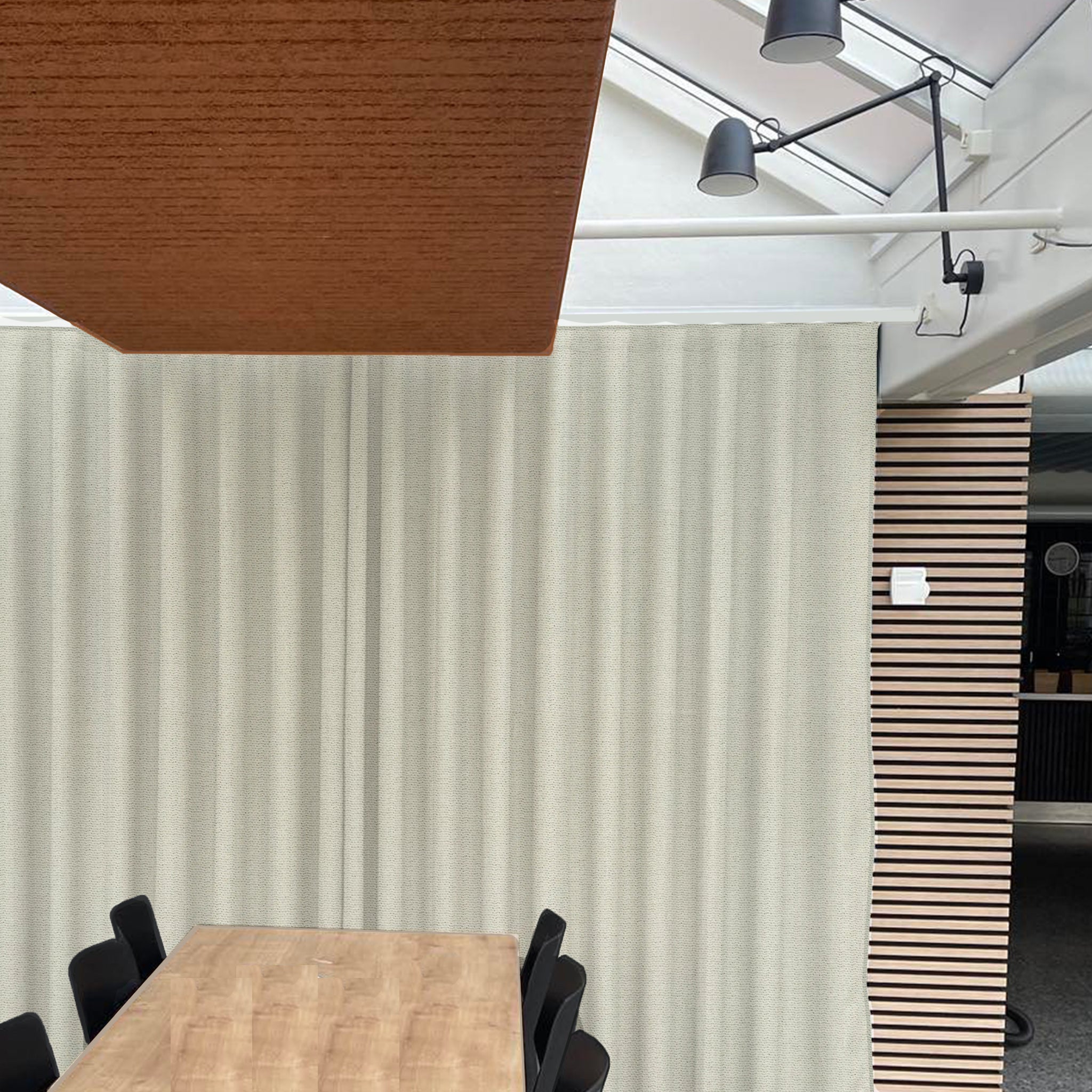 Mørklægningsgardin til rumdeling