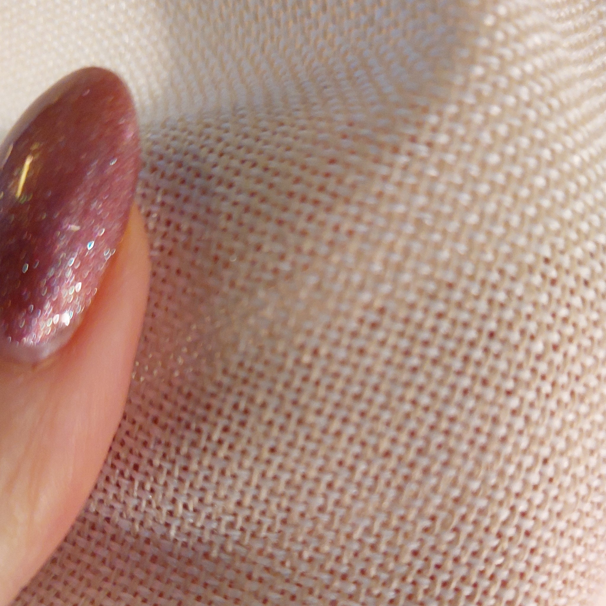 Ginger 2 - Rund stofdug med semi-transparent look