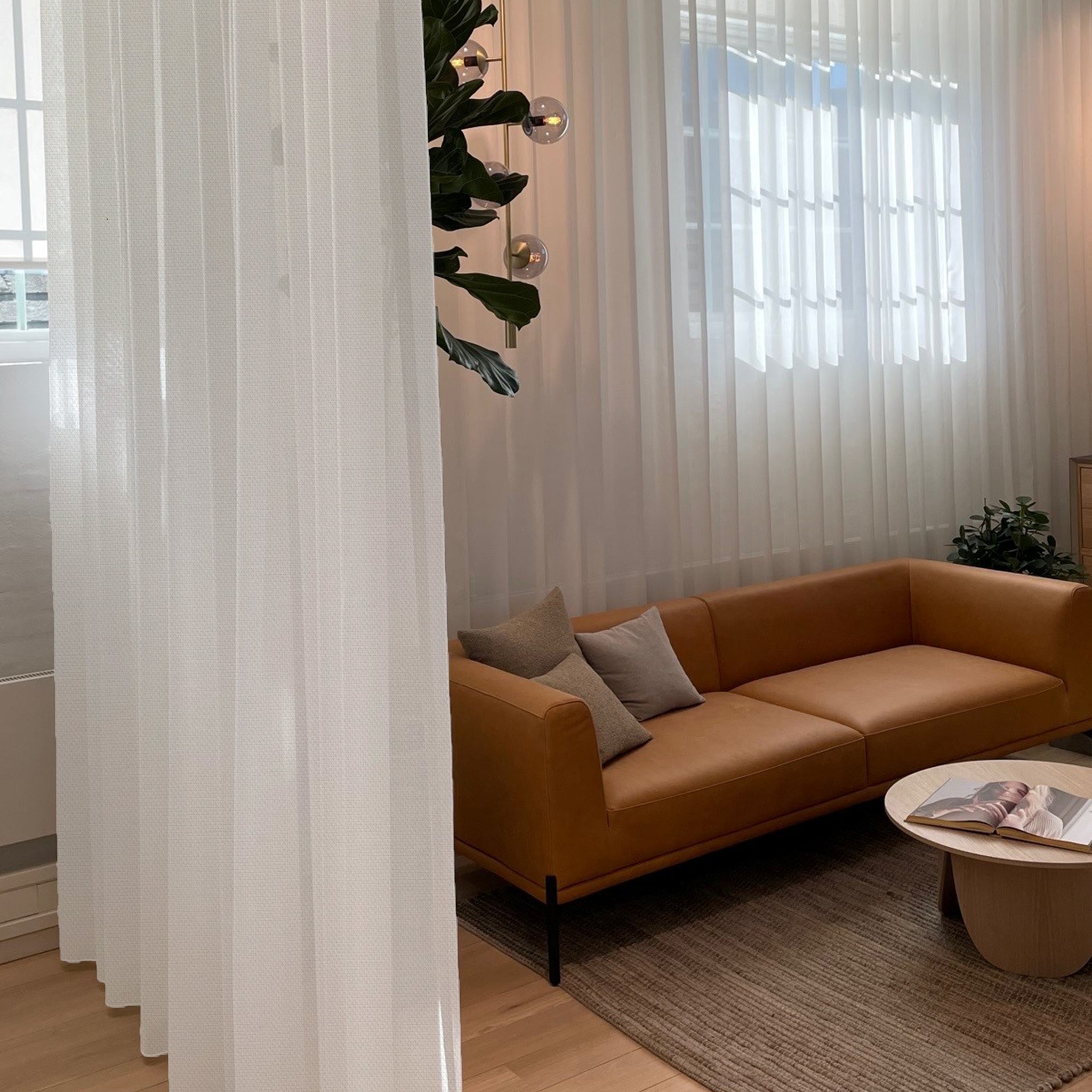 Volume - Semitransparent rumdeling med glans